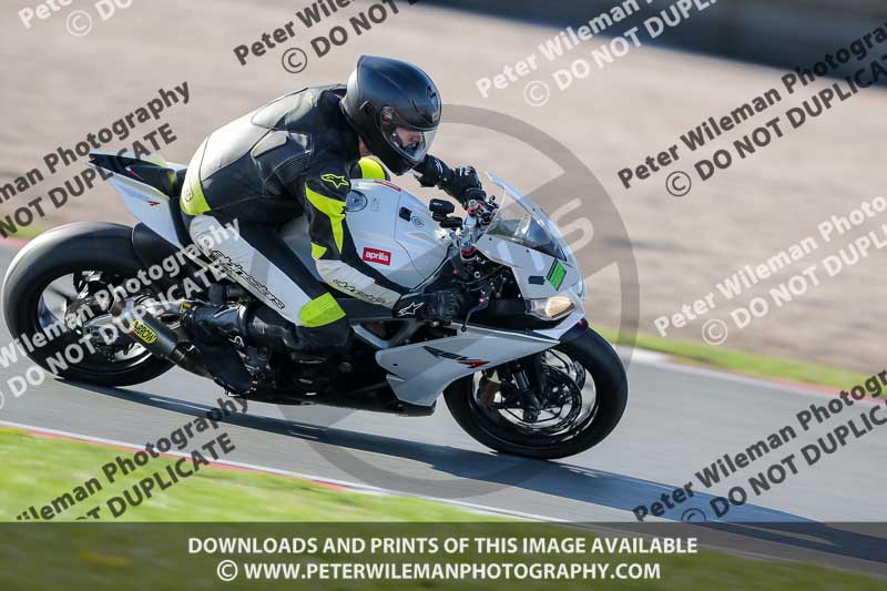 donington no limits trackday;donington park photographs;donington trackday photographs;no limits trackdays;peter wileman photography;trackday digital images;trackday photos