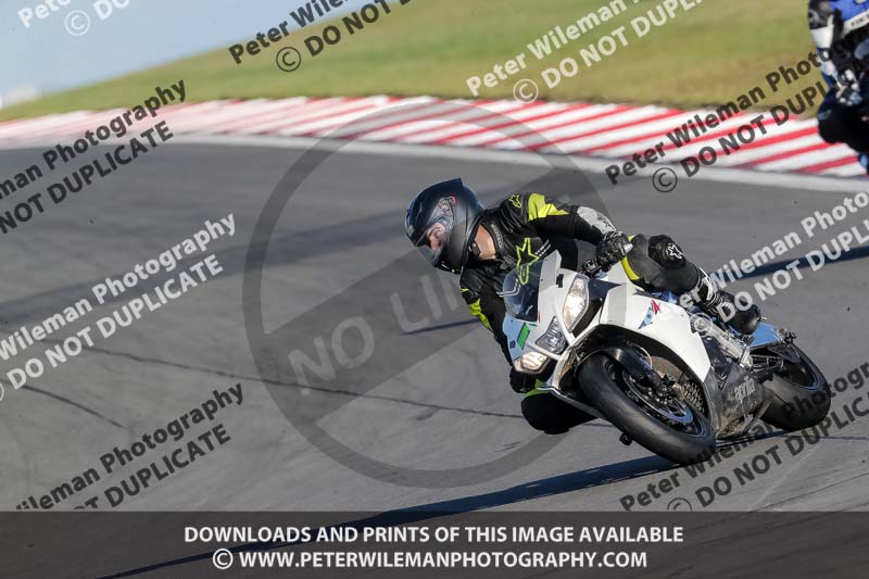 donington no limits trackday;donington park photographs;donington trackday photographs;no limits trackdays;peter wileman photography;trackday digital images;trackday photos