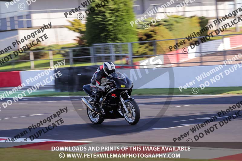 donington no limits trackday;donington park photographs;donington trackday photographs;no limits trackdays;peter wileman photography;trackday digital images;trackday photos