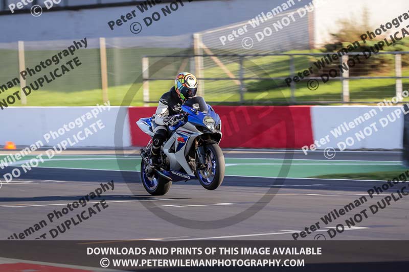 donington no limits trackday;donington park photographs;donington trackday photographs;no limits trackdays;peter wileman photography;trackday digital images;trackday photos