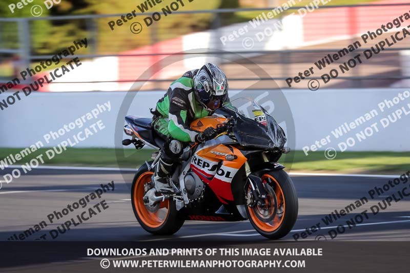 donington no limits trackday;donington park photographs;donington trackday photographs;no limits trackdays;peter wileman photography;trackday digital images;trackday photos