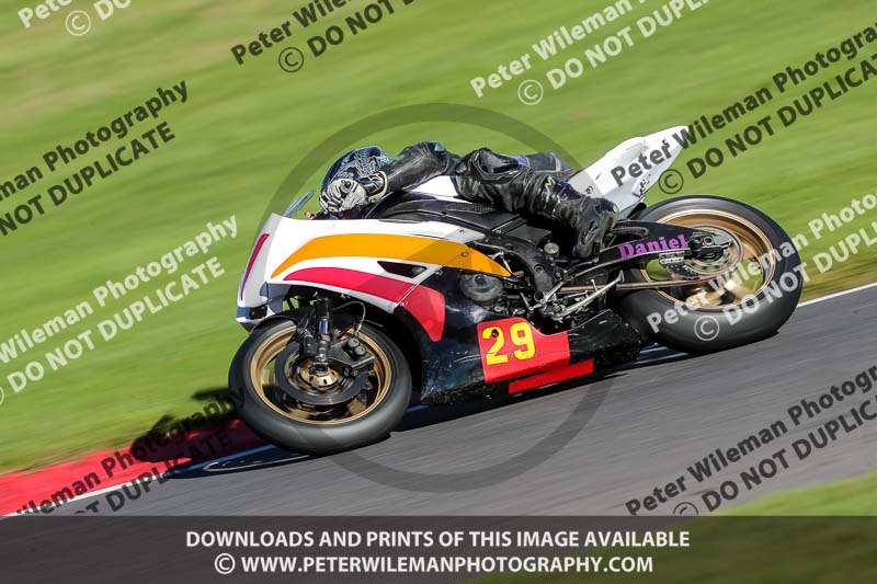 cadwell no limits trackday;cadwell park;cadwell park photographs;cadwell trackday photographs;enduro digital images;event digital images;eventdigitalimages;no limits trackdays;peter wileman photography;racing digital images;trackday digital images;trackday photos