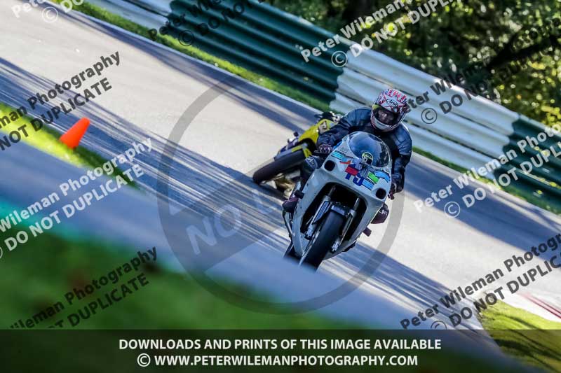 cadwell no limits trackday;cadwell park;cadwell park photographs;cadwell trackday photographs;enduro digital images;event digital images;eventdigitalimages;no limits trackdays;peter wileman photography;racing digital images;trackday digital images;trackday photos