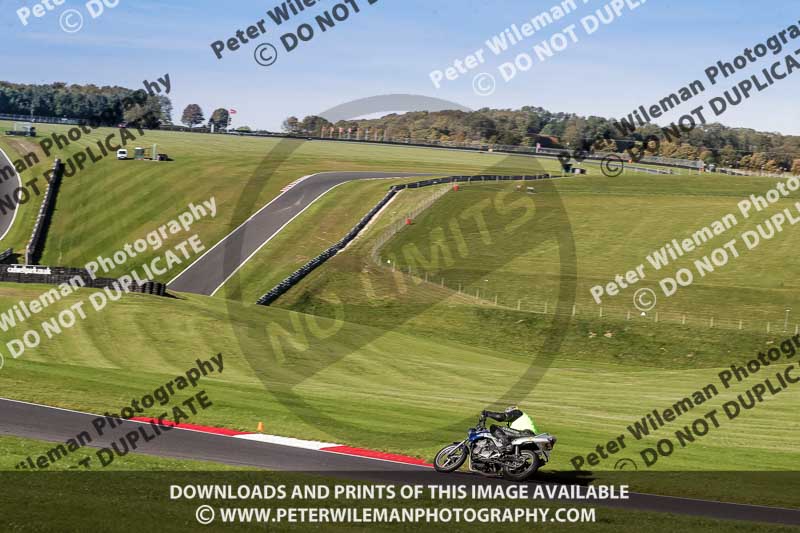 cadwell no limits trackday;cadwell park;cadwell park photographs;cadwell trackday photographs;enduro digital images;event digital images;eventdigitalimages;no limits trackdays;peter wileman photography;racing digital images;trackday digital images;trackday photos
