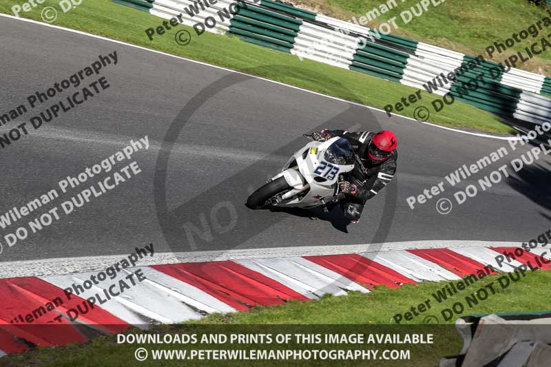 cadwell no limits trackday;cadwell park;cadwell park photographs;cadwell trackday photographs;enduro digital images;event digital images;eventdigitalimages;no limits trackdays;peter wileman photography;racing digital images;trackday digital images;trackday photos