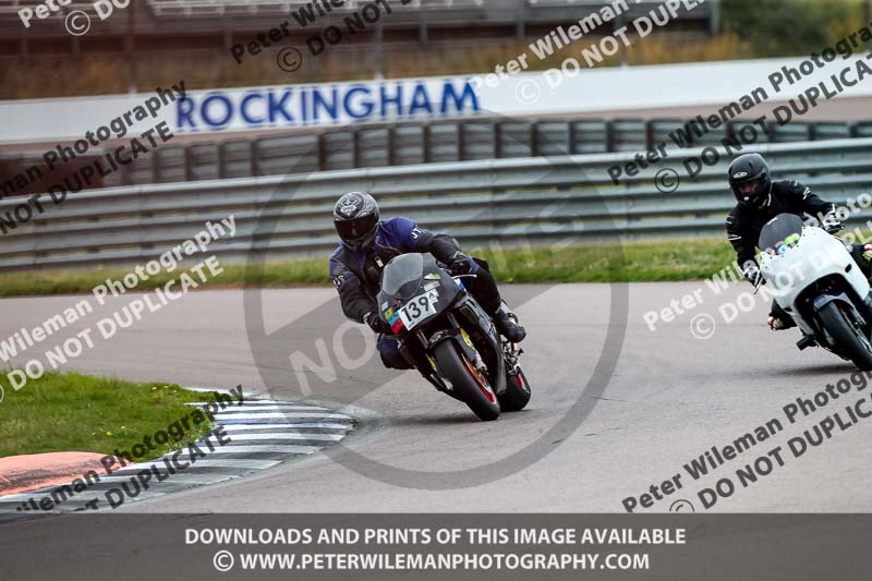 Rockingham no limits trackday;enduro digital images;event digital images;eventdigitalimages;no limits trackdays;peter wileman photography;racing digital images;rockingham raceway northamptonshire;rockingham trackday photographs;trackday digital images;trackday photos