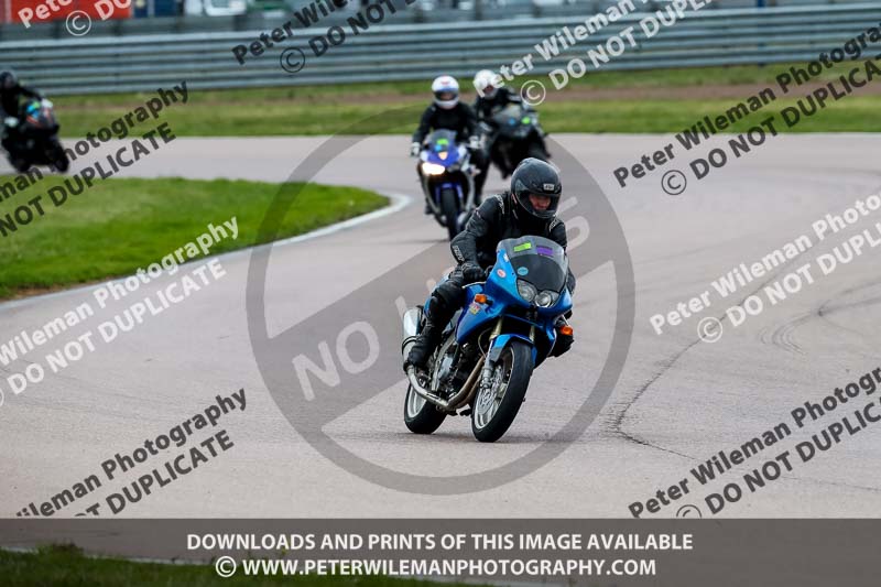 Rockingham no limits trackday;enduro digital images;event digital images;eventdigitalimages;no limits trackdays;peter wileman photography;racing digital images;rockingham raceway northamptonshire;rockingham trackday photographs;trackday digital images;trackday photos