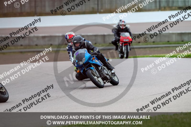 Rockingham no limits trackday;enduro digital images;event digital images;eventdigitalimages;no limits trackdays;peter wileman photography;racing digital images;rockingham raceway northamptonshire;rockingham trackday photographs;trackday digital images;trackday photos