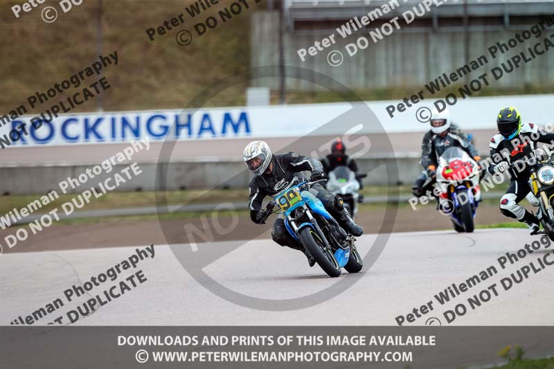 Rockingham no limits trackday;enduro digital images;event digital images;eventdigitalimages;no limits trackdays;peter wileman photography;racing digital images;rockingham raceway northamptonshire;rockingham trackday photographs;trackday digital images;trackday photos