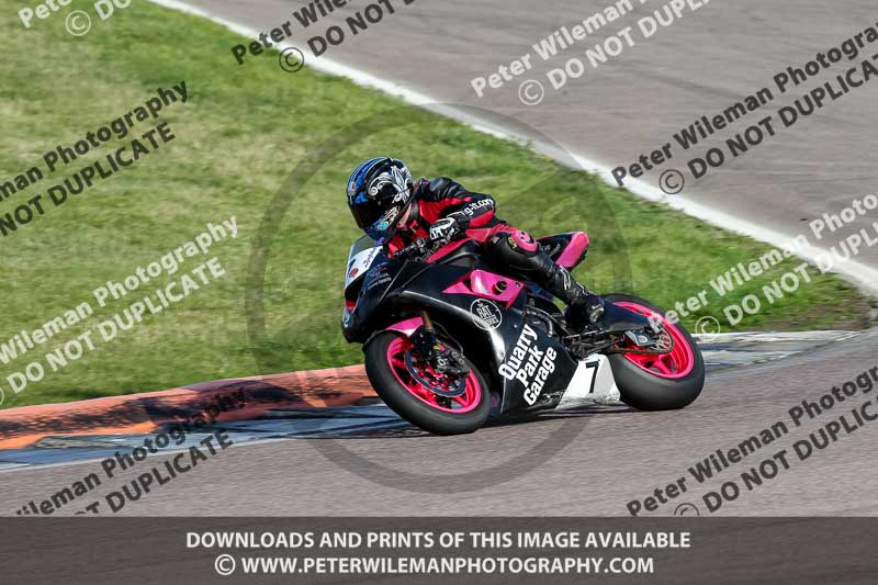 Rockingham no limits trackday;enduro digital images;event digital images;eventdigitalimages;no limits trackdays;peter wileman photography;racing digital images;rockingham raceway northamptonshire;rockingham trackday photographs;trackday digital images;trackday photos
