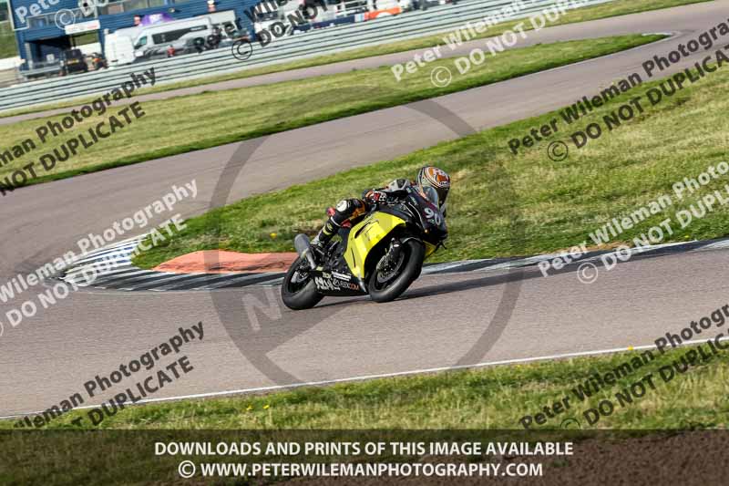 Rockingham no limits trackday;enduro digital images;event digital images;eventdigitalimages;no limits trackdays;peter wileman photography;racing digital images;rockingham raceway northamptonshire;rockingham trackday photographs;trackday digital images;trackday photos