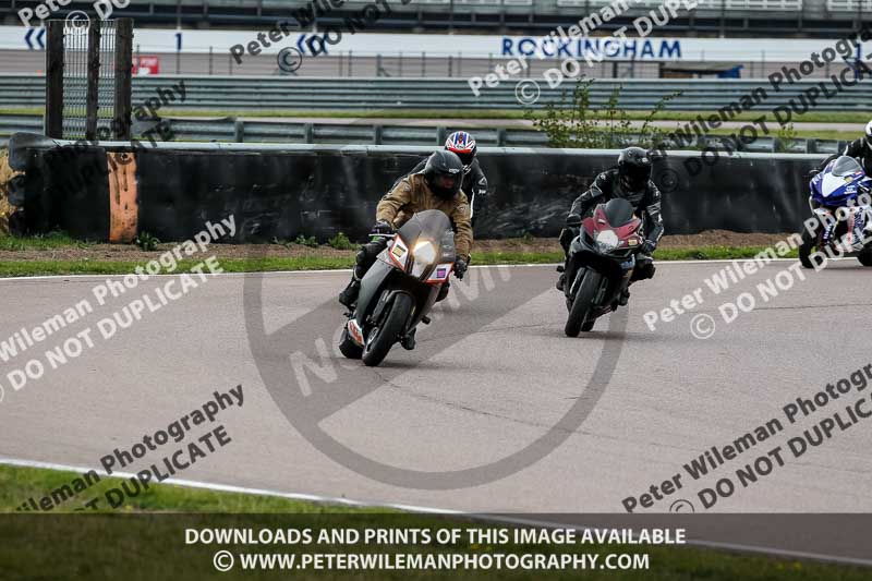 Rockingham no limits trackday;enduro digital images;event digital images;eventdigitalimages;no limits trackdays;peter wileman photography;racing digital images;rockingham raceway northamptonshire;rockingham trackday photographs;trackday digital images;trackday photos