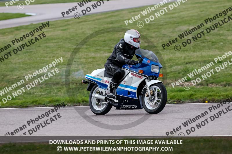 Rockingham no limits trackday;enduro digital images;event digital images;eventdigitalimages;no limits trackdays;peter wileman photography;racing digital images;rockingham raceway northamptonshire;rockingham trackday photographs;trackday digital images;trackday photos