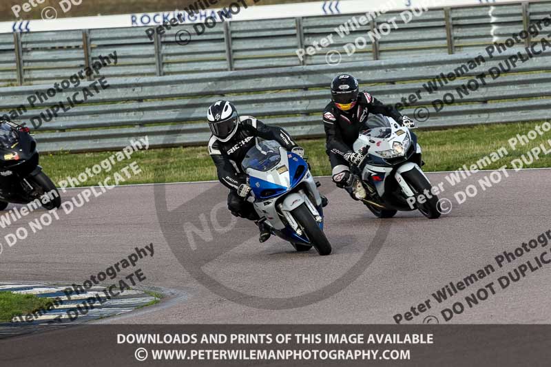 Rockingham no limits trackday;enduro digital images;event digital images;eventdigitalimages;no limits trackdays;peter wileman photography;racing digital images;rockingham raceway northamptonshire;rockingham trackday photographs;trackday digital images;trackday photos
