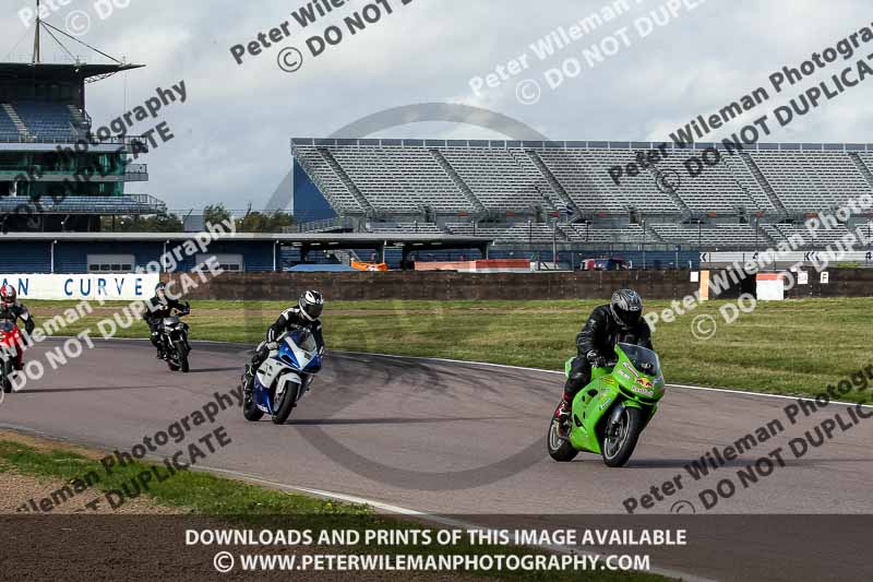 Rockingham no limits trackday;enduro digital images;event digital images;eventdigitalimages;no limits trackdays;peter wileman photography;racing digital images;rockingham raceway northamptonshire;rockingham trackday photographs;trackday digital images;trackday photos