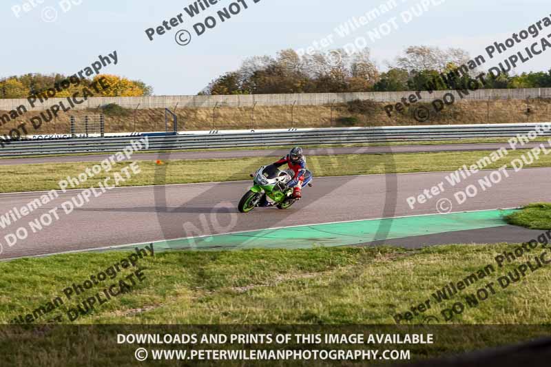 Rockingham no limits trackday;enduro digital images;event digital images;eventdigitalimages;no limits trackdays;peter wileman photography;racing digital images;rockingham raceway northamptonshire;rockingham trackday photographs;trackday digital images;trackday photos