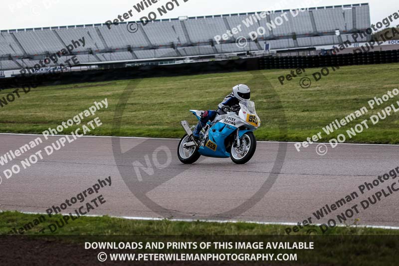 Rockingham no limits trackday;enduro digital images;event digital images;eventdigitalimages;no limits trackdays;peter wileman photography;racing digital images;rockingham raceway northamptonshire;rockingham trackday photographs;trackday digital images;trackday photos