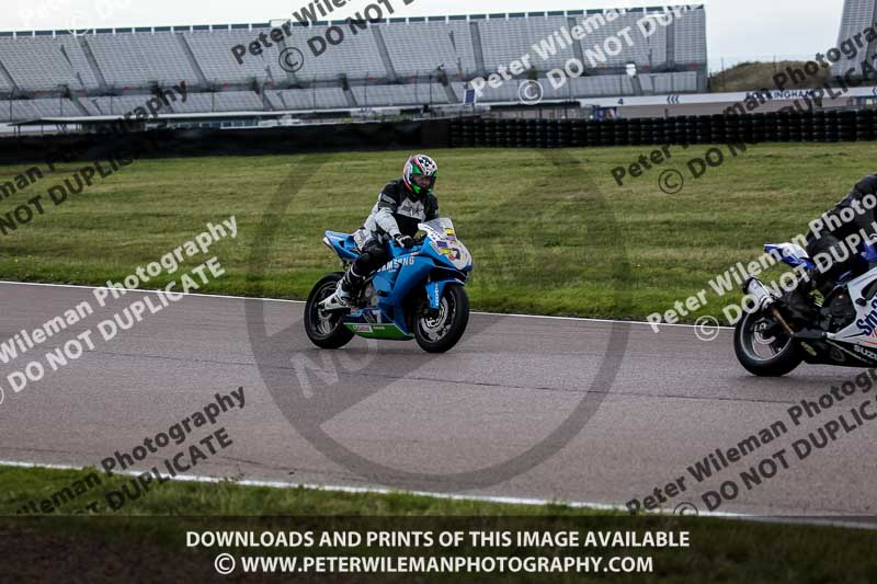 Rockingham no limits trackday;enduro digital images;event digital images;eventdigitalimages;no limits trackdays;peter wileman photography;racing digital images;rockingham raceway northamptonshire;rockingham trackday photographs;trackday digital images;trackday photos
