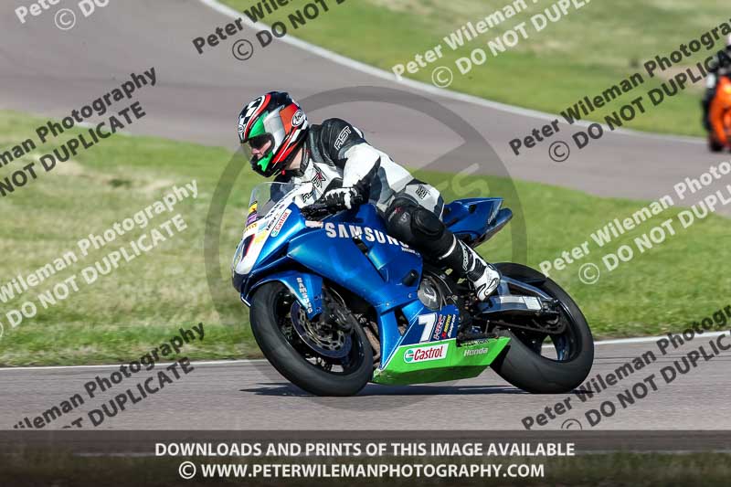 Rockingham no limits trackday;enduro digital images;event digital images;eventdigitalimages;no limits trackdays;peter wileman photography;racing digital images;rockingham raceway northamptonshire;rockingham trackday photographs;trackday digital images;trackday photos