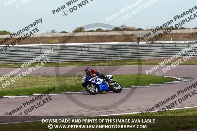 Rockingham no limits trackday;enduro digital images;event digital images;eventdigitalimages;no limits trackdays;peter wileman photography;racing digital images;rockingham raceway northamptonshire;rockingham trackday photographs;trackday digital images;trackday photos