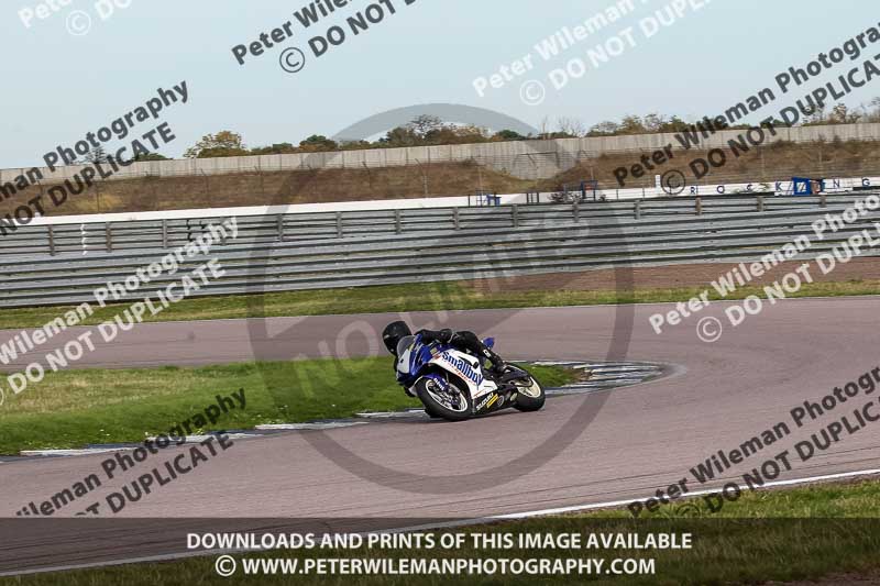 Rockingham no limits trackday;enduro digital images;event digital images;eventdigitalimages;no limits trackdays;peter wileman photography;racing digital images;rockingham raceway northamptonshire;rockingham trackday photographs;trackday digital images;trackday photos