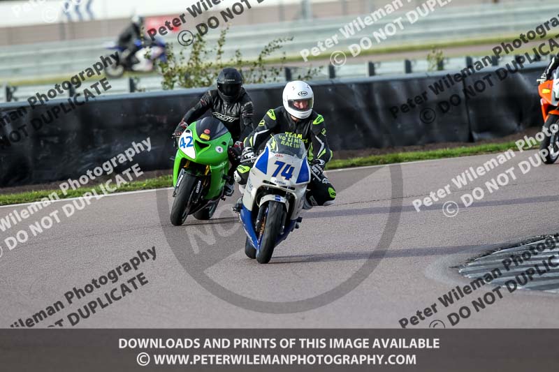 Rockingham no limits trackday;enduro digital images;event digital images;eventdigitalimages;no limits trackdays;peter wileman photography;racing digital images;rockingham raceway northamptonshire;rockingham trackday photographs;trackday digital images;trackday photos