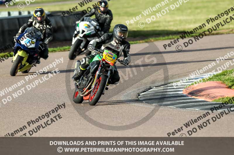Rockingham no limits trackday;enduro digital images;event digital images;eventdigitalimages;no limits trackdays;peter wileman photography;racing digital images;rockingham raceway northamptonshire;rockingham trackday photographs;trackday digital images;trackday photos