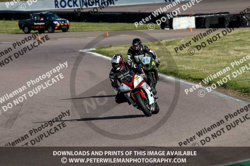 Rockingham no limits trackday;enduro digital images;event digital images;eventdigitalimages;no limits trackdays;peter wileman photography;racing digital images;rockingham raceway northamptonshire;rockingham trackday photographs;trackday digital images;trackday photos