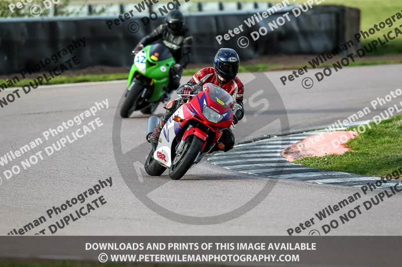 Rockingham no limits trackday;enduro digital images;event digital images;eventdigitalimages;no limits trackdays;peter wileman photography;racing digital images;rockingham raceway northamptonshire;rockingham trackday photographs;trackday digital images;trackday photos