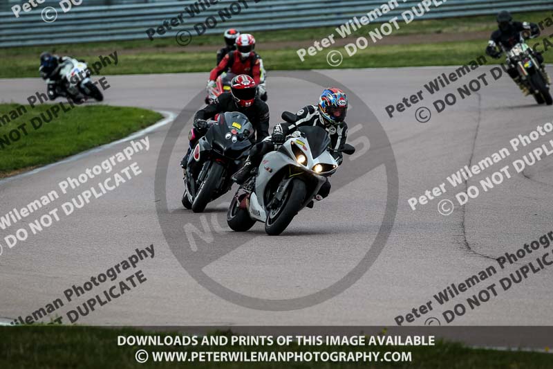 Rockingham no limits trackday;enduro digital images;event digital images;eventdigitalimages;no limits trackdays;peter wileman photography;racing digital images;rockingham raceway northamptonshire;rockingham trackday photographs;trackday digital images;trackday photos