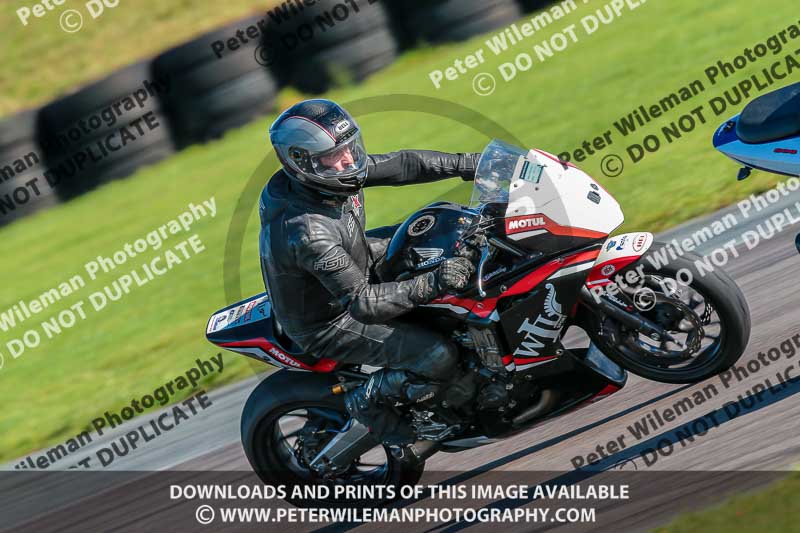 PJ Motorsport;anglesey no limits trackday;anglesey photographs;anglesey trackday photographs;enduro digital images;event digital images;eventdigitalimages;no limits trackdays;peter wileman photography;racing digital images;trac mon;trackday digital images;trackday photos;ty croes