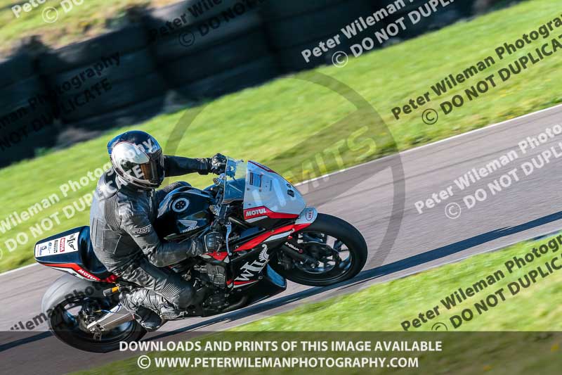 PJ Motorsport Photography 2018;anglesey no limits trackday;anglesey photographs;anglesey trackday photographs;enduro digital images;event digital images;eventdigitalimages;no limits trackdays;peter wileman photography;racing digital images;trac mon;trackday digital images;trackday photos;ty croes