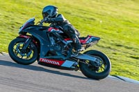 PJ-Motorsport-Photography-2018;anglesey-no-limits-trackday;anglesey-photographs;anglesey-trackday-photographs;enduro-digital-images;event-digital-images;eventdigitalimages;no-limits-trackdays;peter-wileman-photography;racing-digital-images;trac-mon;trackday-digital-images;trackday-photos;ty-croes