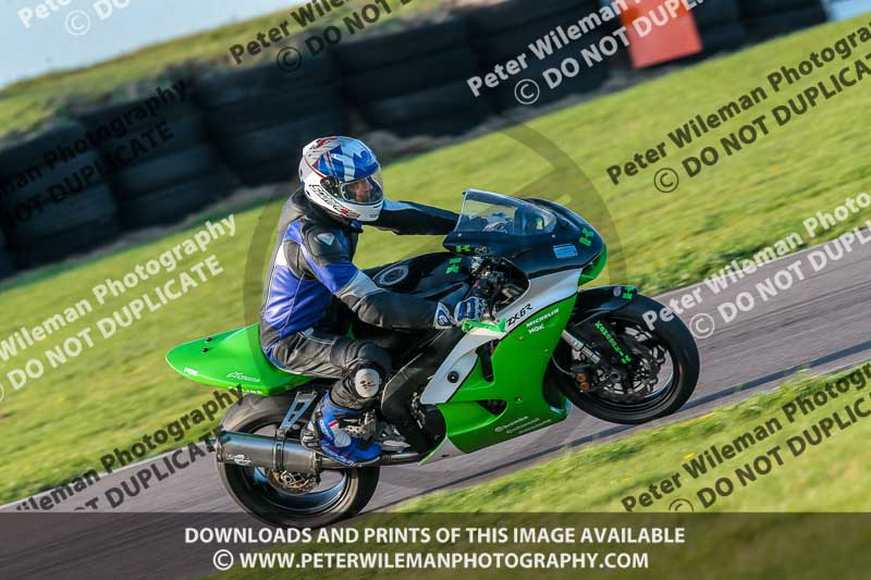 PJ Motorsport Photography 2018;anglesey no limits trackday;anglesey photographs;anglesey trackday photographs;enduro digital images;event digital images;eventdigitalimages;no limits trackdays;peter wileman photography;racing digital images;trac mon;trackday digital images;trackday photos;ty croes