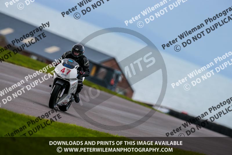PJ Motorsport;anglesey no limits trackday;anglesey photographs;anglesey trackday photographs;enduro digital images;event digital images;eventdigitalimages;no limits trackdays;peter wileman photography;racing digital images;trac mon;trackday digital images;trackday photos;ty croes
