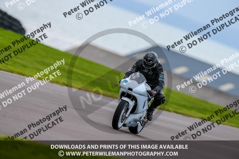 PJ Motorsport;anglesey no limits trackday;anglesey photographs;anglesey trackday photographs;enduro digital images;event digital images;eventdigitalimages;no limits trackdays;peter wileman photography;racing digital images;trac mon;trackday digital images;trackday photos;ty croes
