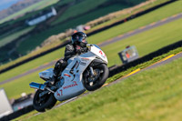 PJ-Motorsport-Photography-2018;anglesey-no-limits-trackday;anglesey-photographs;anglesey-trackday-photographs;enduro-digital-images;event-digital-images;eventdigitalimages;no-limits-trackdays;peter-wileman-photography;racing-digital-images;trac-mon;trackday-digital-images;trackday-photos;ty-croes