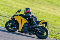 PJ-Motorsport-Photography-2018;anglesey-no-limits-trackday;anglesey-photographs;anglesey-trackday-photographs;enduro-digital-images;event-digital-images;eventdigitalimages;no-limits-trackdays;peter-wileman-photography;racing-digital-images;trac-mon;trackday-digital-images;trackday-photos;ty-croes