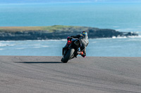 PJ-Motorsport-Photography-2018;anglesey-no-limits-trackday;anglesey-photographs;anglesey-trackday-photographs;enduro-digital-images;event-digital-images;eventdigitalimages;no-limits-trackdays;peter-wileman-photography;racing-digital-images;trac-mon;trackday-digital-images;trackday-photos;ty-croes