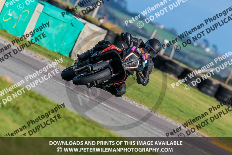 PJ Motorsport Photography 2018;anglesey no limits trackday;anglesey photographs;anglesey trackday photographs;enduro digital images;event digital images;eventdigitalimages;no limits trackdays;peter wileman photography;racing digital images;trac mon;trackday digital images;trackday photos;ty croes