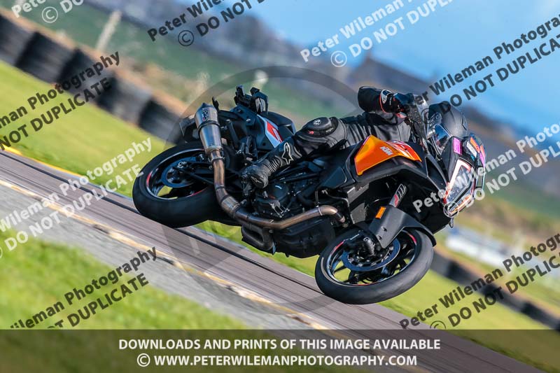 PJ Motorsport Photography 2018;anglesey no limits trackday;anglesey photographs;anglesey trackday photographs;enduro digital images;event digital images;eventdigitalimages;no limits trackdays;peter wileman photography;racing digital images;trac mon;trackday digital images;trackday photos;ty croes