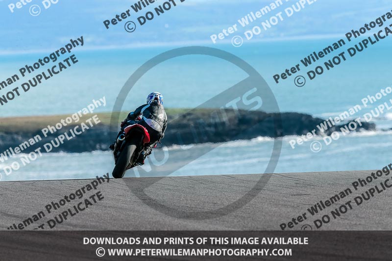 PJ Motorsport Photography 2018;anglesey no limits trackday;anglesey photographs;anglesey trackday photographs;enduro digital images;event digital images;eventdigitalimages;no limits trackdays;peter wileman photography;racing digital images;trac mon;trackday digital images;trackday photos;ty croes