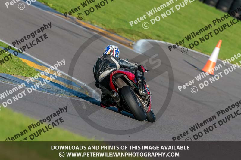 PJ Motorsport Photography 2018;anglesey no limits trackday;anglesey photographs;anglesey trackday photographs;enduro digital images;event digital images;eventdigitalimages;no limits trackdays;peter wileman photography;racing digital images;trac mon;trackday digital images;trackday photos;ty croes