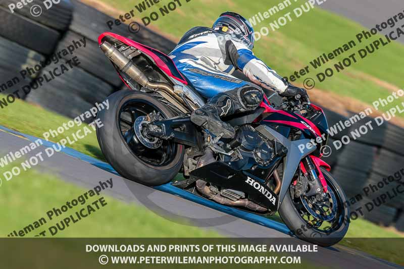 PJ Motorsport Photography 2018;anglesey no limits trackday;anglesey photographs;anglesey trackday photographs;enduro digital images;event digital images;eventdigitalimages;no limits trackdays;peter wileman photography;racing digital images;trac mon;trackday digital images;trackday photos;ty croes