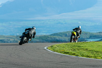 Middle Group Silver/Grey Bikes