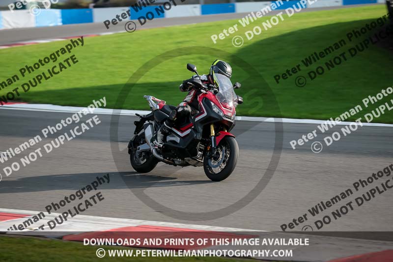 donington no limits trackday;donington park photographs;donington trackday photographs;no limits trackdays;peter wileman photography;trackday digital images;trackday photos