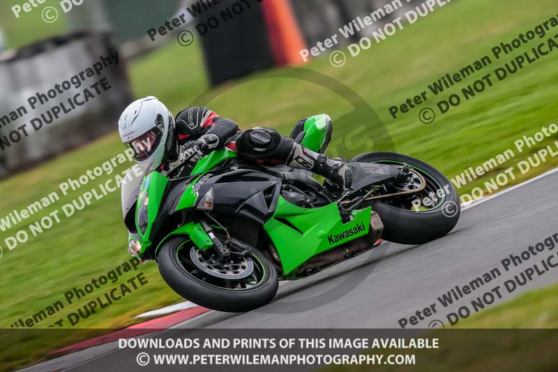 PJ Motorsport Photography 2018;anglesey;brands hatch;cadwell park;croft;donington park;enduro digital images;event digital images;eventdigitalimages;mallory;no limits;oulton park;peter wileman photography;racing digital images;silverstone;snetterton;trackday digital images;trackday photos;vmcc banbury run;welsh 2 day enduro