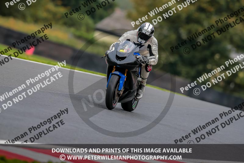 PJ Motorsport Photography;PJ Motorsport Photography 2018;anglesey;brands hatch;cadwell park;croft;donington park;enduro digital images;event digital images;eventdigitalimages;mallory;no limits;oulton park;peter wileman photography;racing digital images;silverstone;snetterton;trackday digital images;trackday photos;vmcc banbury run;welsh 2 day enduro