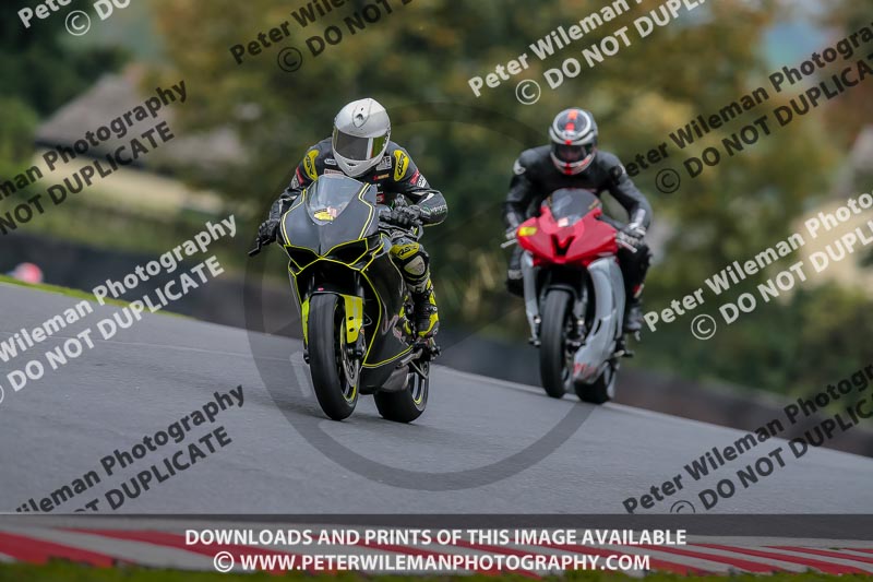 PJ Motorsport Photography;PJ Motorsport Photography 2018;anglesey;brands hatch;cadwell park;croft;donington park;enduro digital images;event digital images;eventdigitalimages;mallory;no limits;oulton park;peter wileman photography;racing digital images;silverstone;snetterton;trackday digital images;trackday photos;vmcc banbury run;welsh 2 day enduro