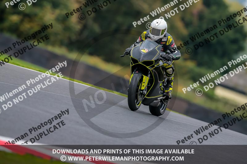 PJ Motorsport Photography;PJ Motorsport Photography 2018;anglesey;brands hatch;cadwell park;croft;donington park;enduro digital images;event digital images;eventdigitalimages;mallory;no limits;oulton park;peter wileman photography;racing digital images;silverstone;snetterton;trackday digital images;trackday photos;vmcc banbury run;welsh 2 day enduro
